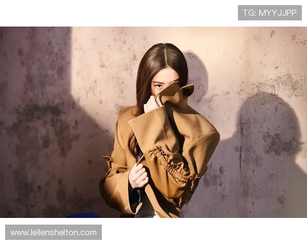 都坊娱乐网明星写真集欣赏，高清大图展现明星魅力与时尚风采